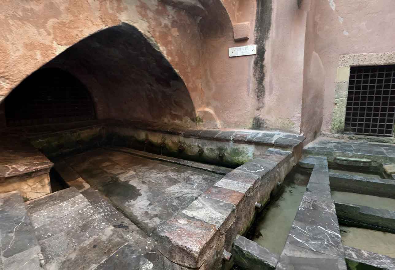 lavatoio medievale a cefalù