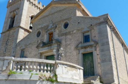 Basilica di Santa Maria Assunta e San Nicolò Vescovo Montalbano Elicona